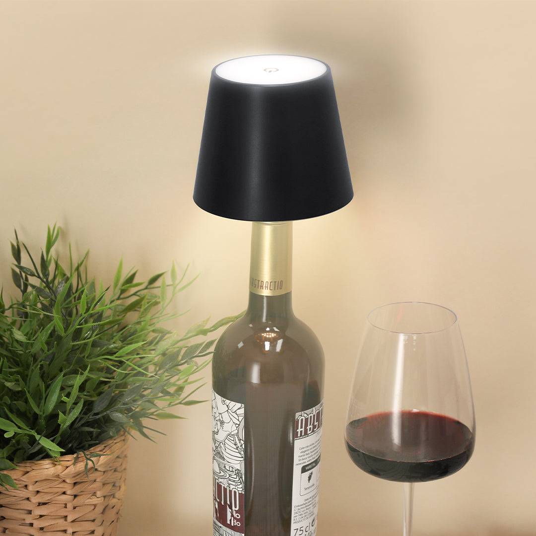 Lampada Touch con Led per riutilizzare vecchie bottiglie di vino